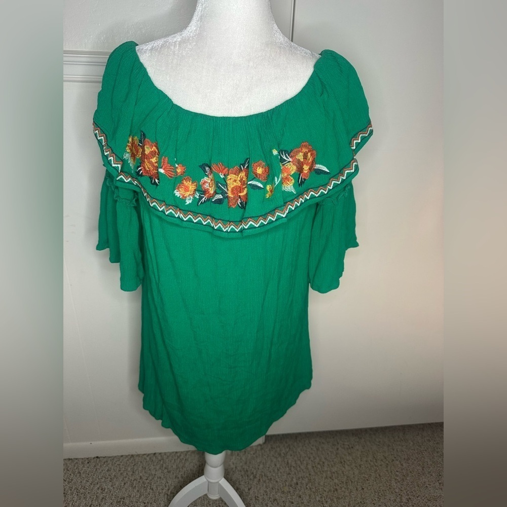 Flying Tomato Green Floral Embroidered Blouse size S
